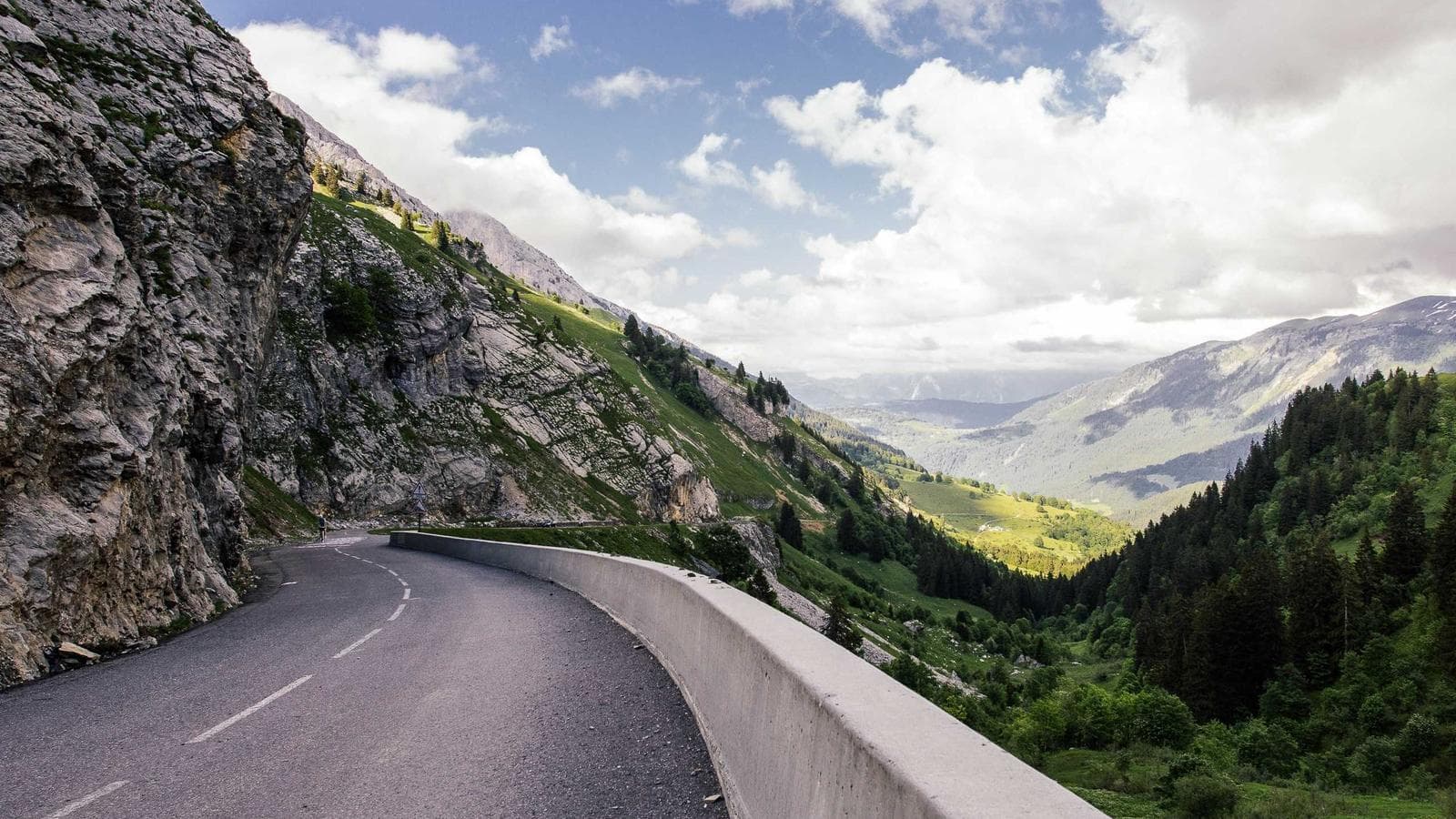 Teknovo Website Redesign Hero Image